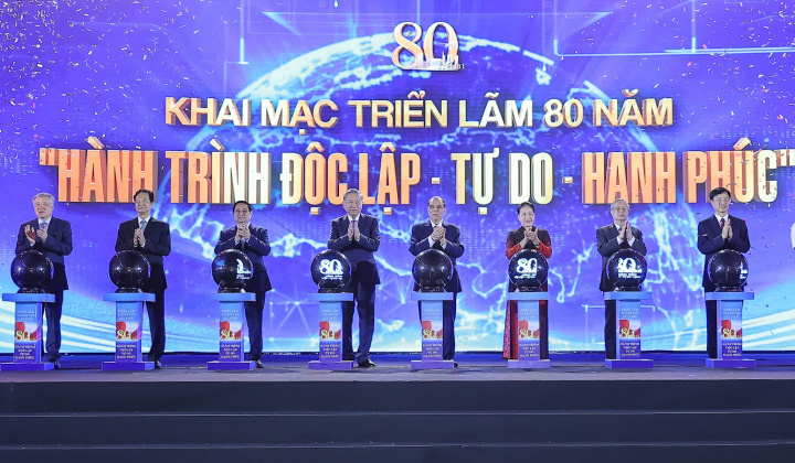 Khai mạc trọng thể Triển lãm thành tựu đất nước “80 năm hành trình Độc lập - Tự do - Hạnh phúc”