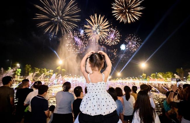 Ninh Bình phối hợp Sun Group tổ chức bắn pháo hoa tầm cao mừng 80 năm Quốc khánh