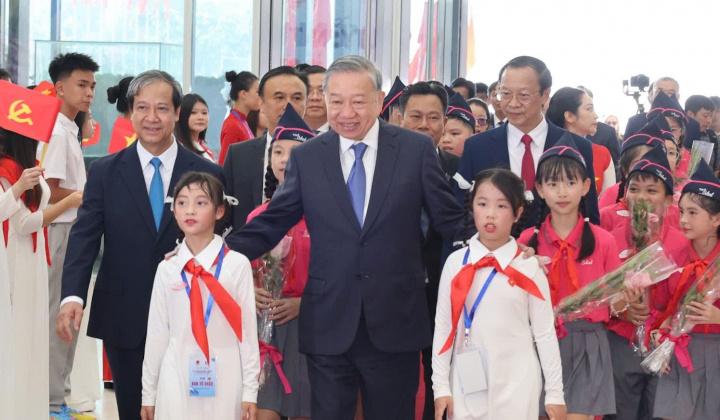 Nghị quyết 71 – từ giáo dục đến chấn hưng văn hóa dân tộc