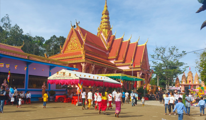 Vĩnh Long: Tổ chức Lễ Sêne Đôlta 2025 vui tươi, đoàn kết, an toàn