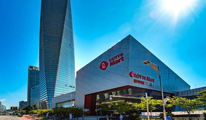 Lotte Shopping plans to open more shopping malls in Vietnam