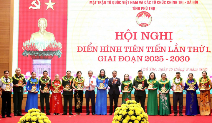 Phú Thọ tôn vinh 298 điển hình tiên tiến, khơi dậy tinh thần thi đua yêu nước giai đoạn mới