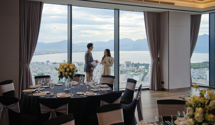 Courtyard by Marriott Danang Han River: Ưu đãi Tiệc cuối năm mùa cao điểm  – Quyền lợi hấp dẫn