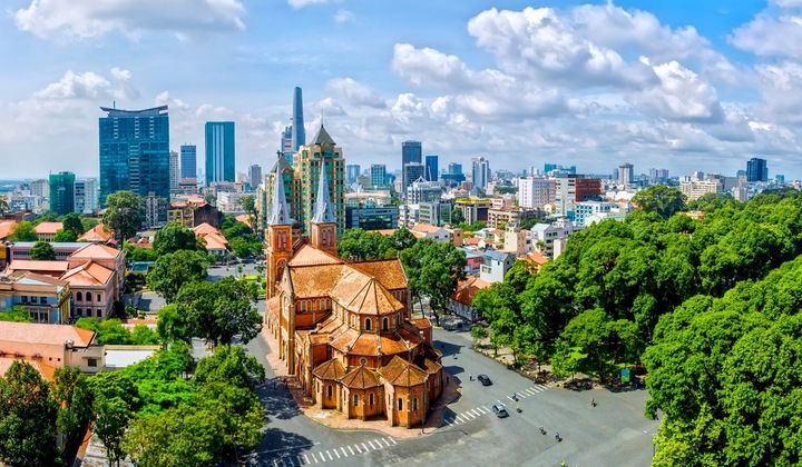 Định hình tương lai ngành du lịch: Hướng tới chuyển đổi số và chuyển đổi xanh