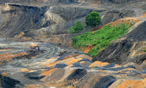 Phân cấp trữ lượng và tài nguyên khoáng sản rắn theo ba tiêu chí