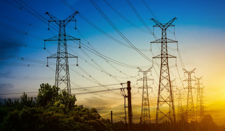 Politburo orders expanding customers’ options in selecting electricity retailers