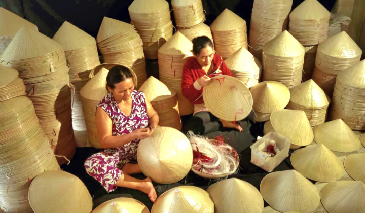 Kinh tế di sản trong làng nghề truyền thống Việt Nam