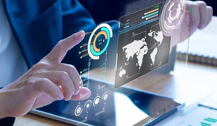 Phấn đấu đến năm 2030 thay thế trên 90% hoạt động hành chính bằng xử lý dữ liệu số