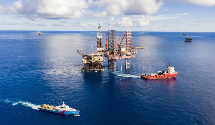 Chuyển đổi kép - Đột phá chiến lược của Petrovietnam