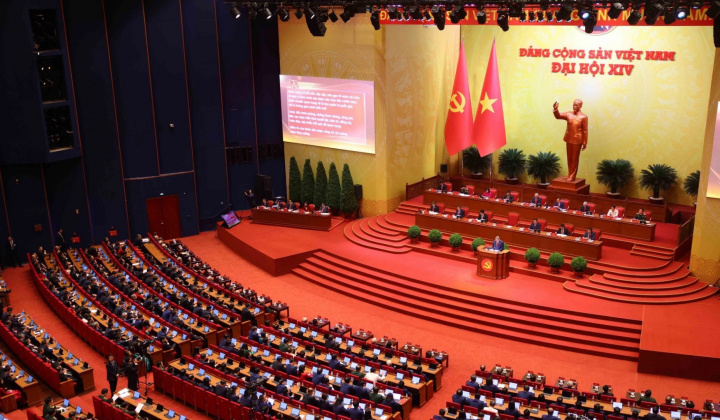 Party leader stresses new mindset in implementing Resolution of 14th National Party Congress