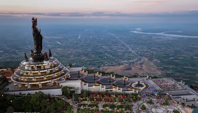 Tây Ninh mùa xuân - Điểm hẹn bình an và trải nghiệm tâm linh