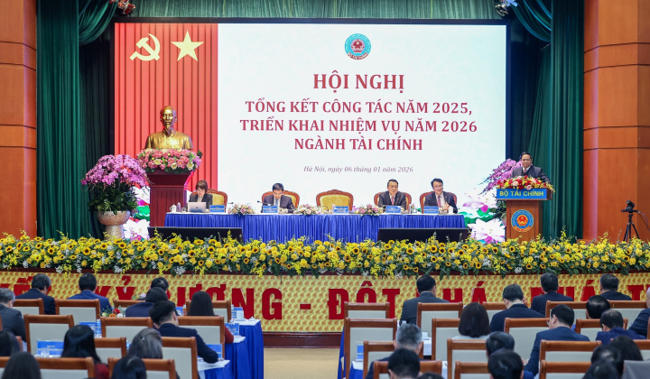 Giải ngân 100% vốn đầu tư công với tinh thần "vốn chờ dự án, không để dự án chờ vốn"