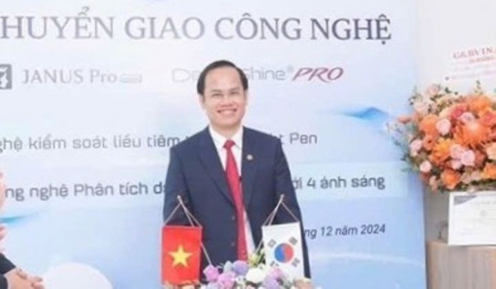 Bác sĩ Hoàng Văn Hồng MD, FACS – Trưởng khoa Phẫu thuật Tạo hình Thẩm mỹ Bệnh viện ĐH Y Hà Nội: Người kiến tạo những đổi thay trong Phẫu thuật thẩm mỹ