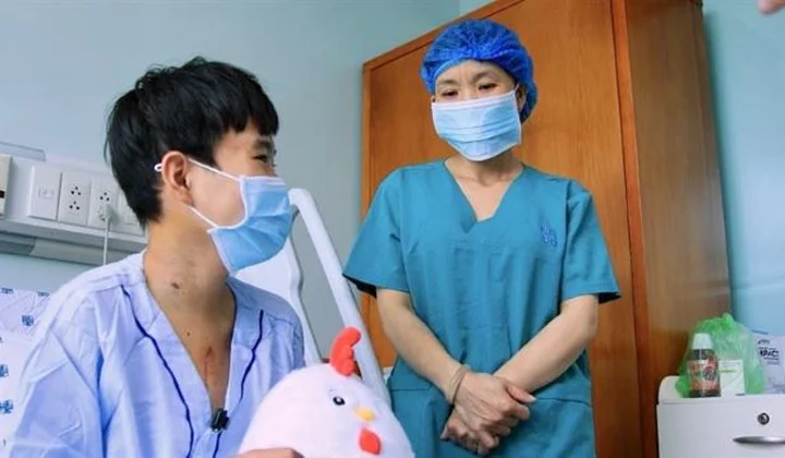 Quỹ Chạm Yêu Thương hồi sinh trái tim cậu bé 15 tuổi
