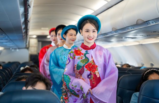 Vietravel Airlines mang văn hóa Việt lên chuyến bay cuối năm