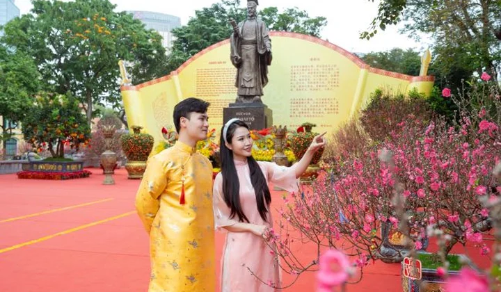 Hà Nội đón không gian hoa xuân lớn nhất tại vườn hoa Lý Thái Tổ