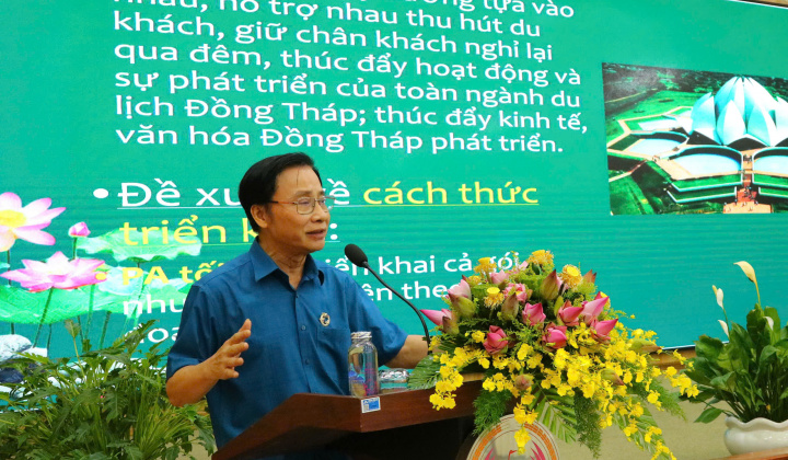GS.TSKH.Trần Ngọc Thêm: Nhà khoa học tận hiến bằng cả khối óc và trái tim