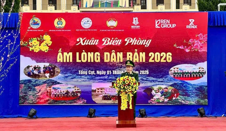 Xuân Biên phòng lan tỏa nghĩa tình nơi biên cương