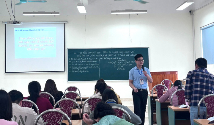 Chất lượng giảng viên - nhân tố quyết định công tác đào tạo bồi dưỡng cán bộ ở trường chính trị tỉnh Cao Bằng hiện nay