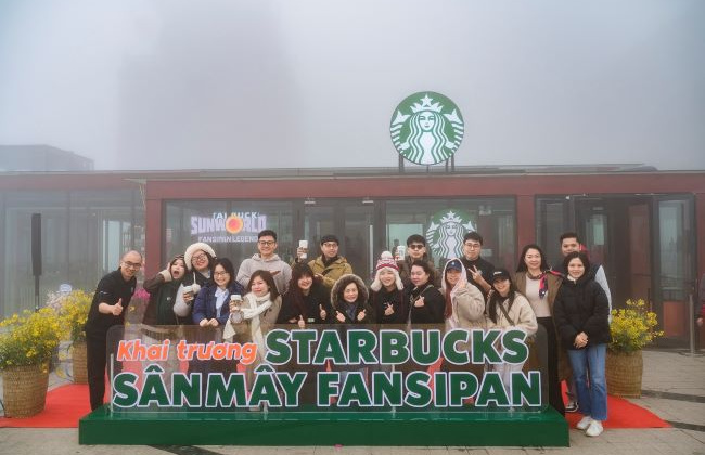 Fansipan có cửa hàng Starbucks cao nhất châu Á