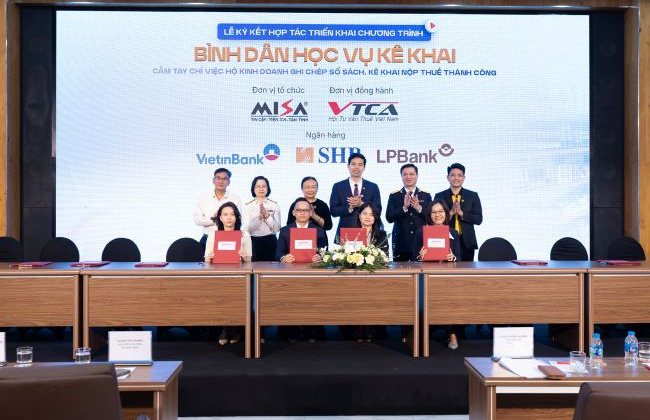 Bình dân học vụ kê khai thuế: Mô hình tích hợp SHB – MISA trong hỗ trợ hộ kinh doanh