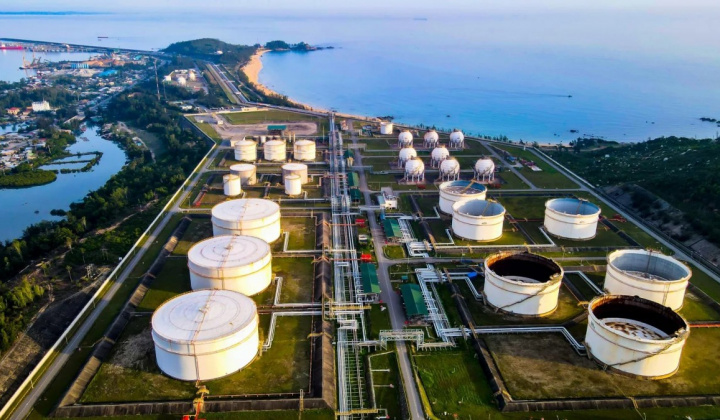 Giải pháp chiến lược bảo đảm an ninh năng lượng trước xung đột quốc tế