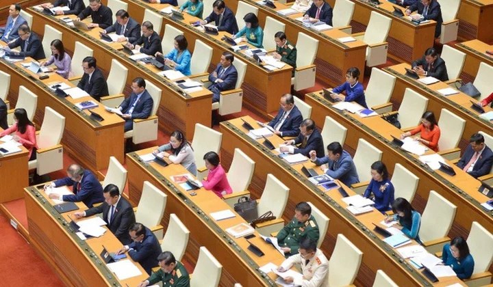 Các nhà khoa học là đại biểu Quốc hội khóa XVI