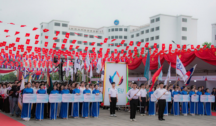 Tăng cường kết nối tri thức và giao lưu văn hóa trong khuôn khổ Hiệp hội các trường đại học Kinh tế Nga - Việt