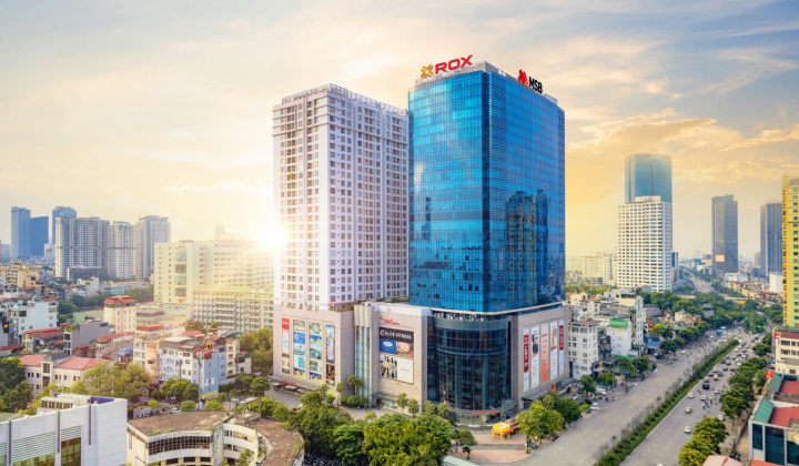 Tuổi 30 rực rỡ của ROX Group