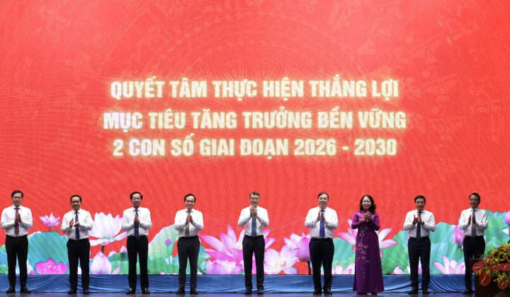 Quyết tâm thực hiện thắng lợi mục tiêu tăng trưởng bền vững "2 con số"