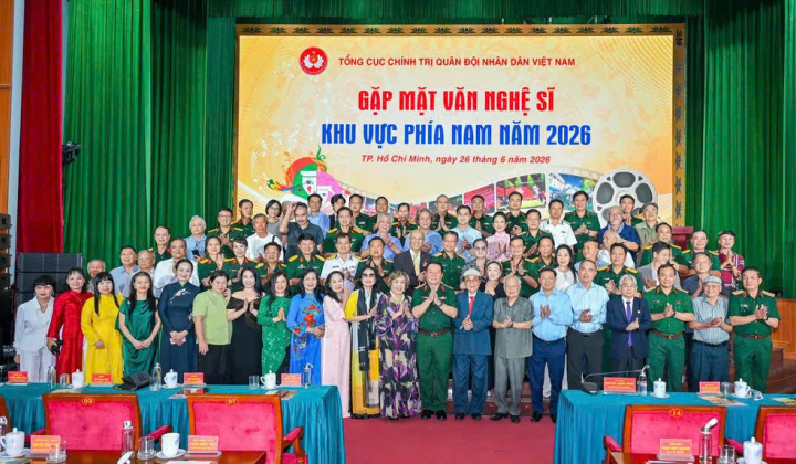 Một kết nối nhân văn