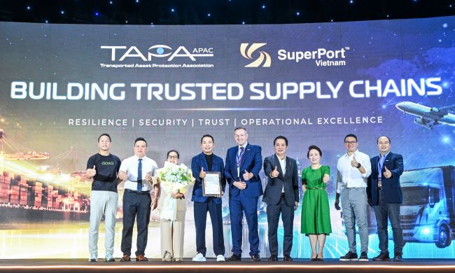Việt Nam SuperPort® đạt chuẩn an ninh cao nhất của TAPA: Bước tiến mới trong chuỗi cung ứng toàn cầu