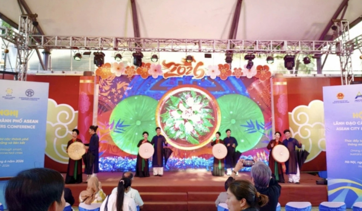 Hanoi introduces cultural identity to ASEAN delegates