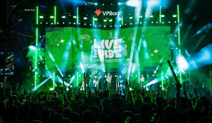 Cần Thơ: Đêm nhạc "VPBank Live the Vibe - Move Together" tạo điểm hẹn cho giới trẻ