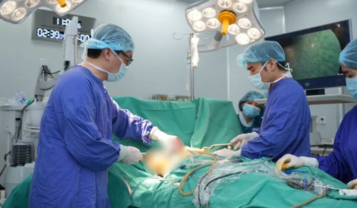 Vinmec Hải Phòng “hồi sinh” lồng ngực bị lõm cho cậu bé 13 tuổi bằng ca phẫu thuật tạo hình phức tạp