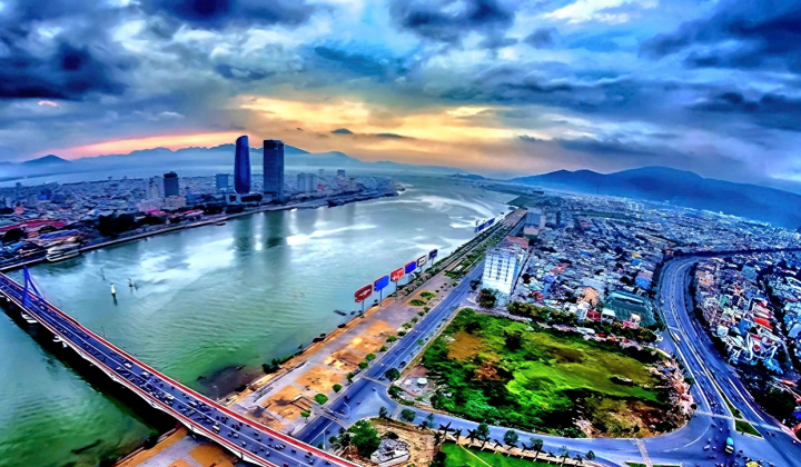 Đổi mới quản trị nhà nước ở các đô thị lớn trong tiến trình hoàn thiện mô hình chính quyền địa phương hai cấp