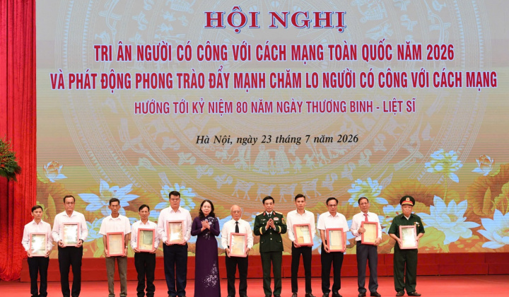 Thủ tướng Chính phủ: Huy động sức mạnh toàn dân tộc trong công tác đền ơn đáp nghĩa*