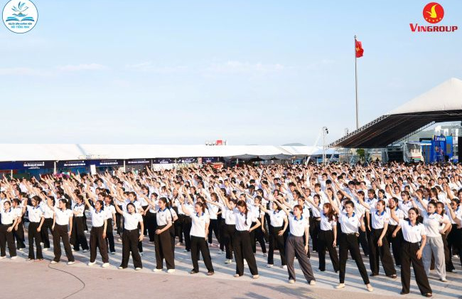 "Người dân Khánh Hòa nói tiếng Anh": Kiến tạo lợi thế cạnh tranh mới cho điểm đến