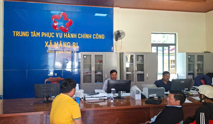 Măng Ri (Quảng Ngãi): Đưa cải cách hành chính đến gần người dân