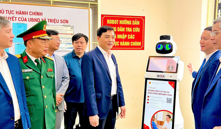 Triệu Sơn (Thanh Hóa): Đưa chuyển đổi số đến gần hơn với người dân