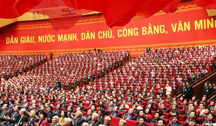 Đổi mới và hoàn thiện cơ chế khuyến khích và bảo vệ cán bộ dám nghĩ, dám làm trong điều kiện hiện nay