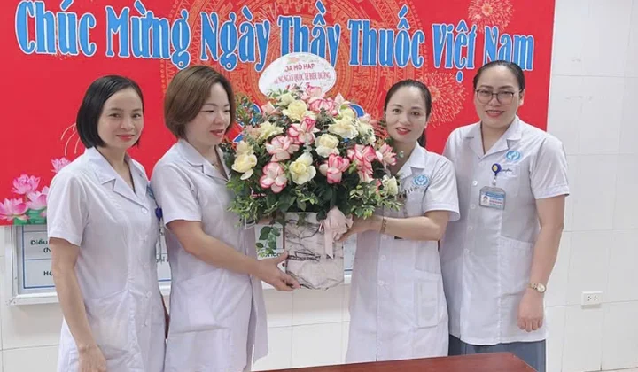 BS CKII. Ong Thị Hương: Từ chiếc ống nghe đến những nụ cười trẻ thơ