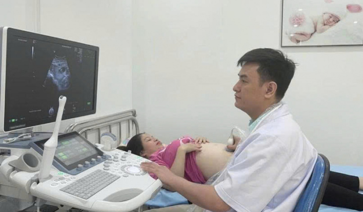 BSCKII. Trần Quý Khánh: Nước mắt hạnh phúc cùng phụ nữ vượt cạn thành công