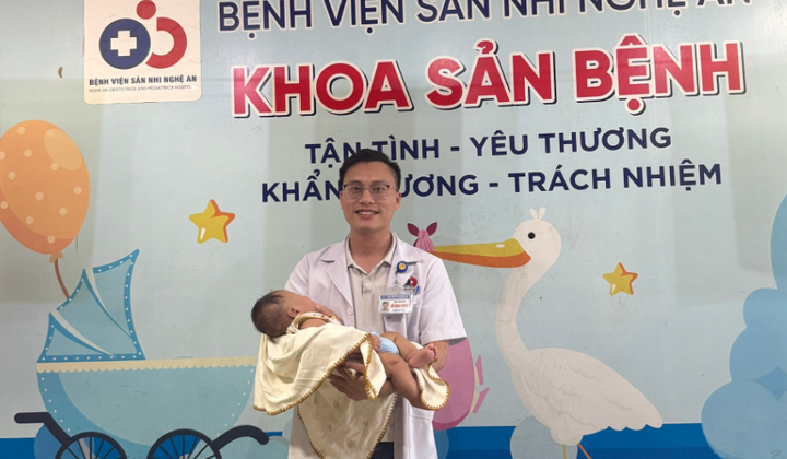 ThS.BSNT Hồ Đăng Chung: Bền bỉ trên hành trình giữ những thai kỳ nguy cơ cao