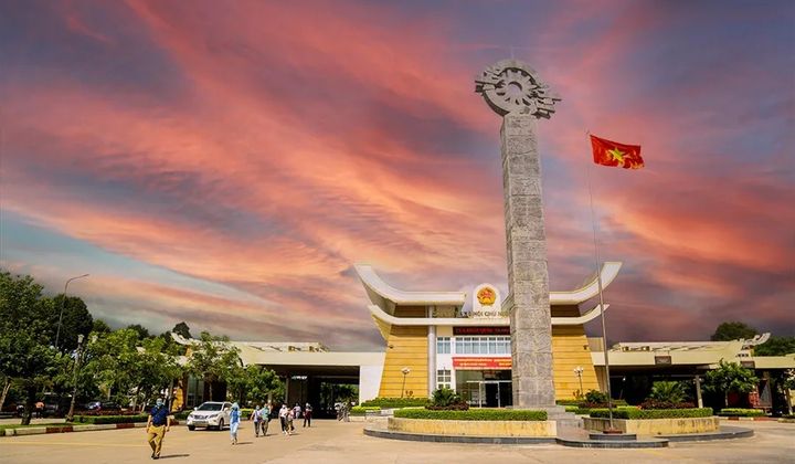 Kinh tế cửa khẩu – từ “điểm thông quan” đến không gian hợp tác và hội nhập mới