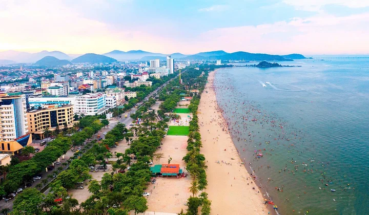 Cửa Lò - Từ “đông một mùa” đến bài toán “Bốn mùa biển gọi”