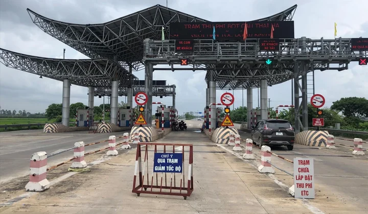 Rút đề xuất mua lại 8 dự án BOT vỡ doanh thu khỏi chương trình kỳ họp Quốc hội