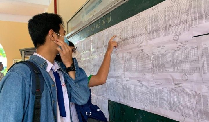 Đồng Tháp: Hỗ trợ học sinh vùng Cù lao qua đò, qua phà để dự thi tốt nghiệp THPT