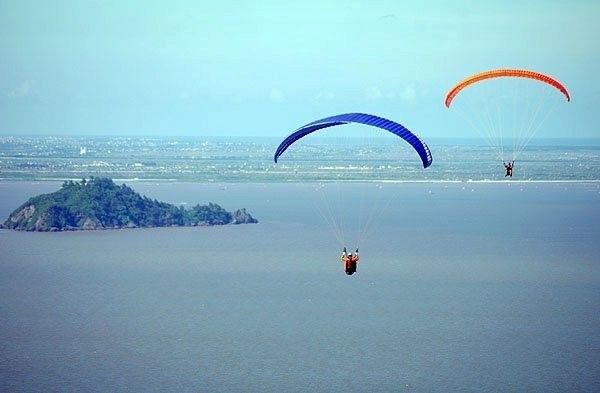 Chờ đón sự ấn tượng từ Festival dù lượn khai mạc lễ hội du lịch biển Hải Tiến năm 2023
