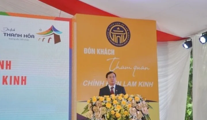 Thanh Hóa: Ra mắt sản phẩm du lịch thông minh và đón khách tham quan chính điện Lam Kinh